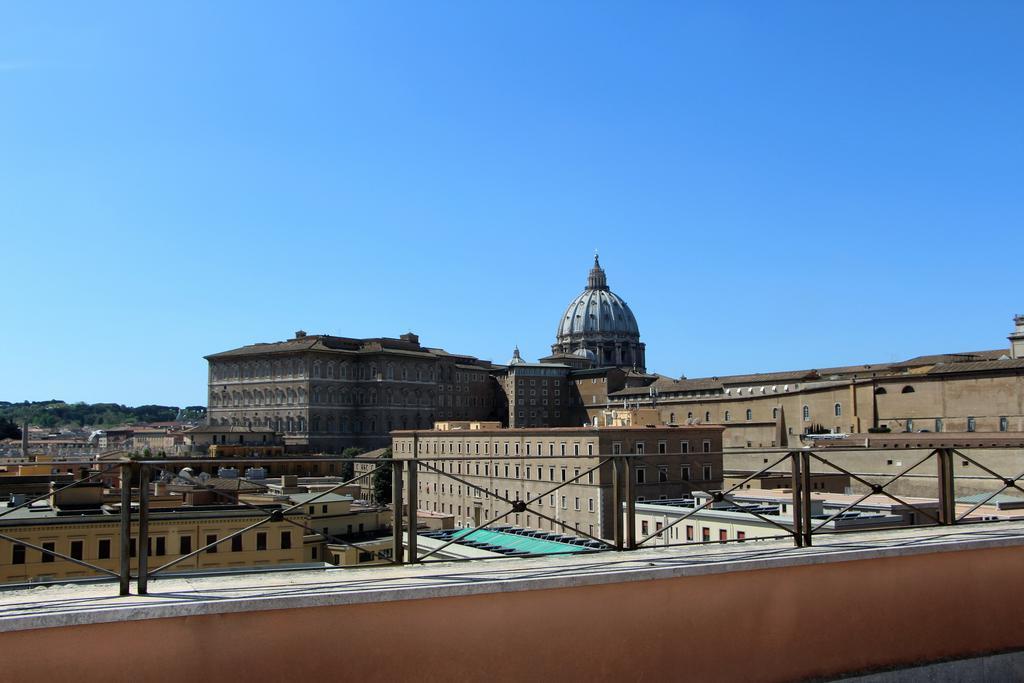 La Rosa Del Vaticano Luxury Apartment Roma Eksteriør bilde