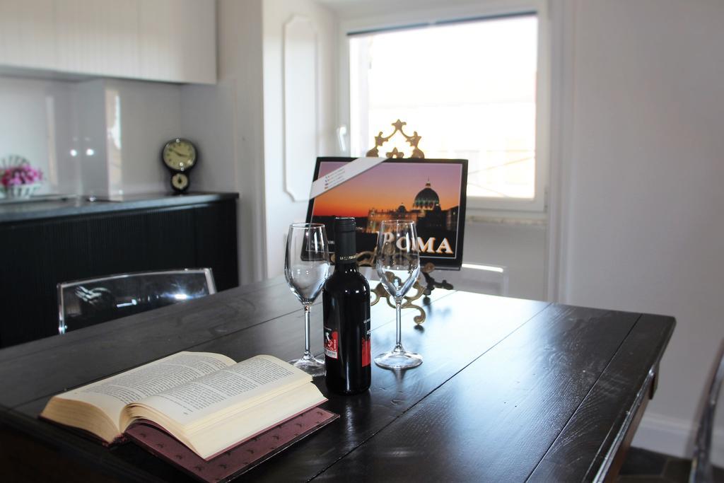 La Rosa Del Vaticano Luxury Apartment Roma Eksteriør bilde