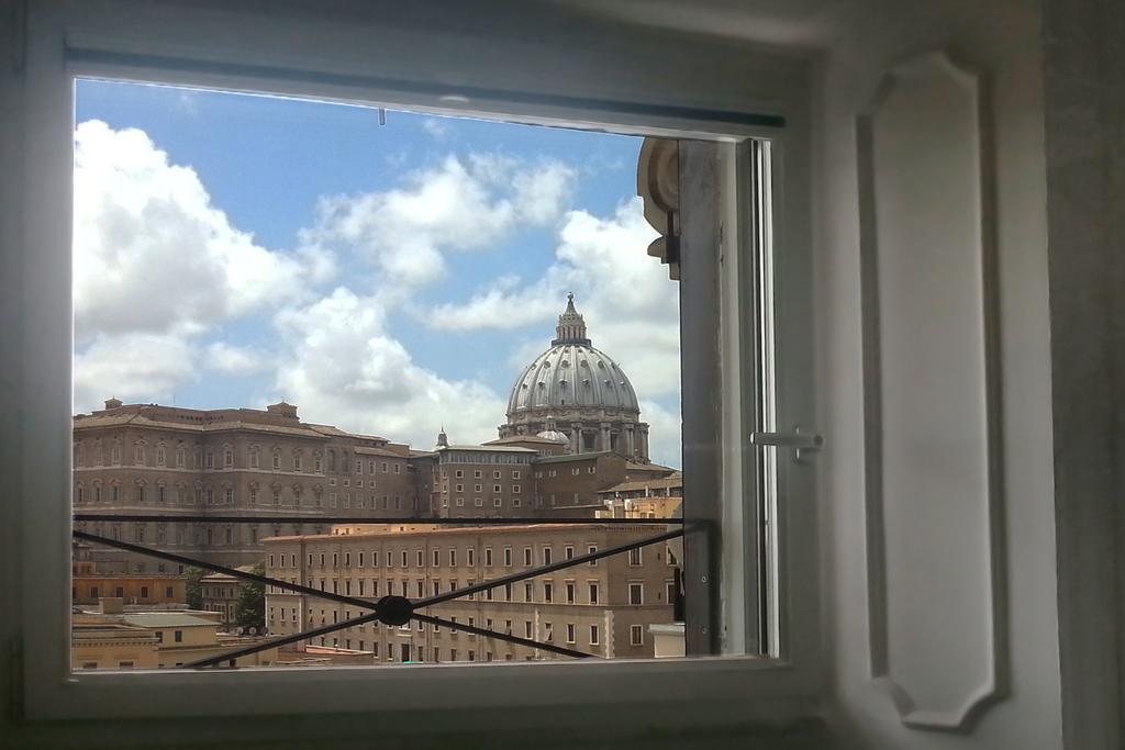 La Rosa Del Vaticano Luxury Apartment Roma Eksteriør bilde